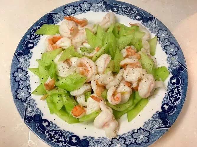 黄瓜炒虾仁.webp.jpg