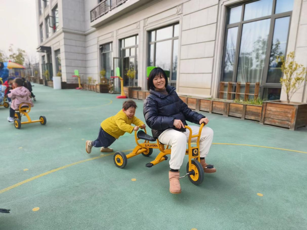 春芽幼儿园 顾竞男《精灵的笑容》.png