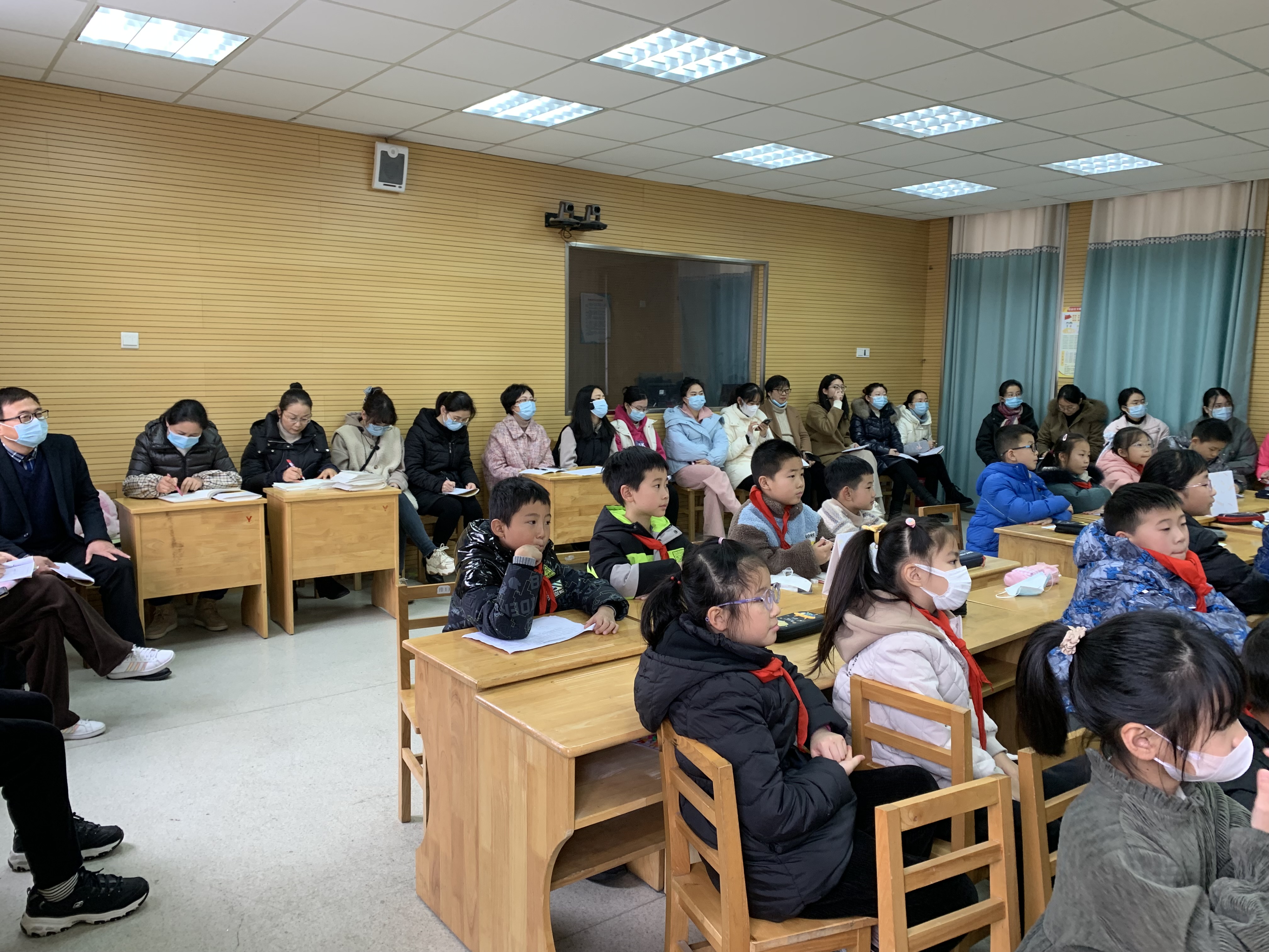 图2.JPG