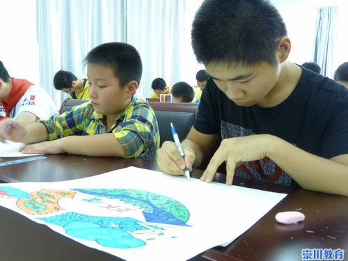 特教中心:学校举行听障生环保绘画比赛