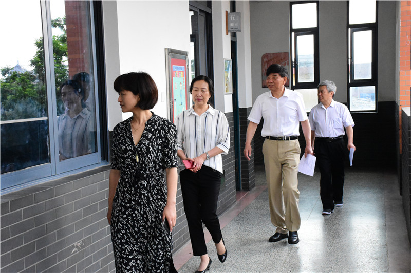 南通市城中小学迎接"校风,教风,学风"建设情况专项督导检查